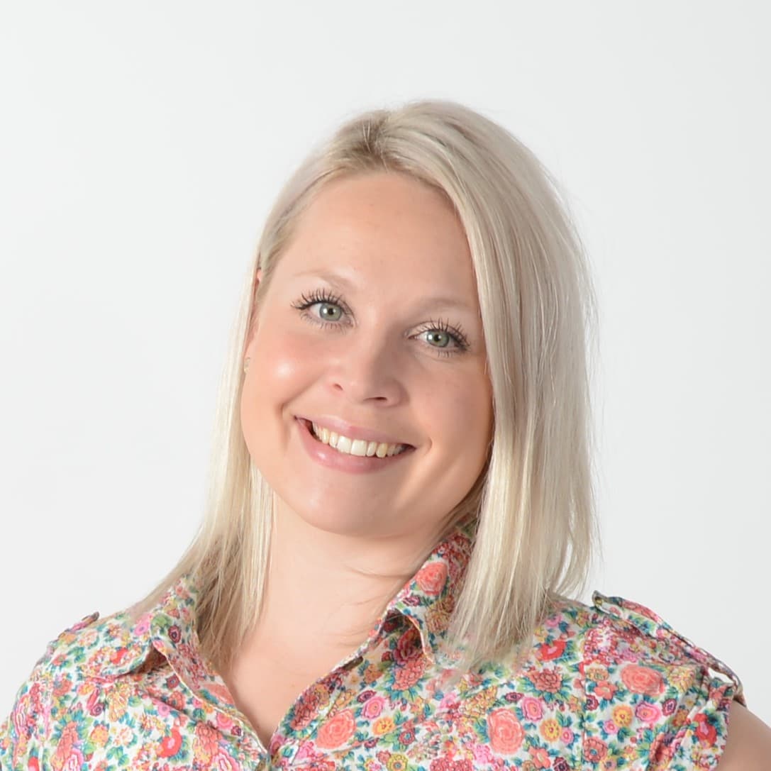 Kaisu Saastamoinen  — Pihlajalinna