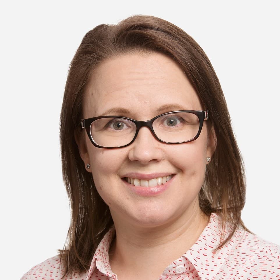 Titta Tuulos  — Pihlajalinna