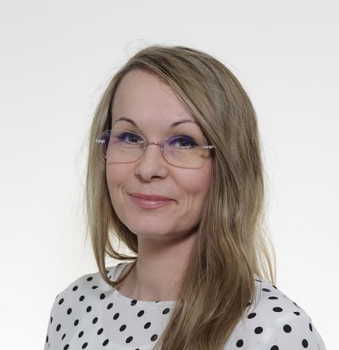 Anne Monni  — Pihlajalinna