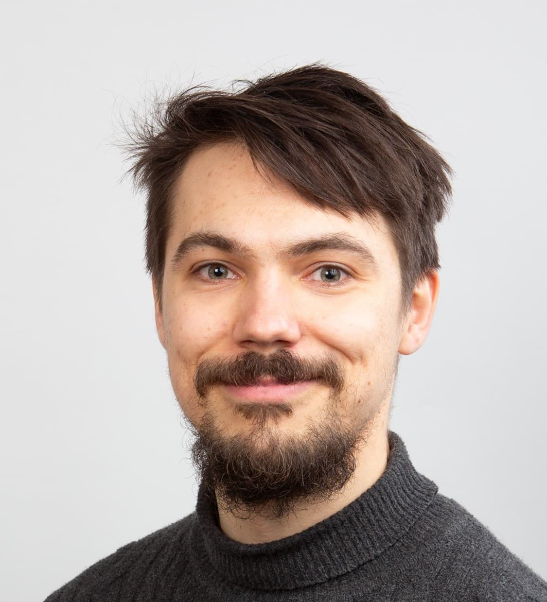 Miki Mäenpää  — Pihlajalinna