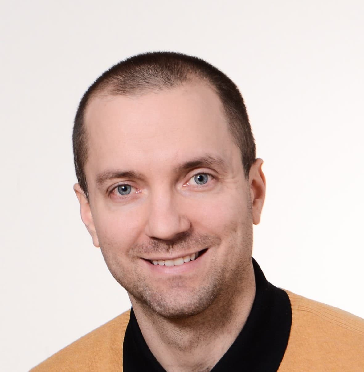 Sven Kestilä  — Pihlajalinna