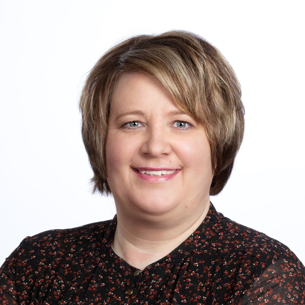 Jaana Oittinen  — Pihlajalinna