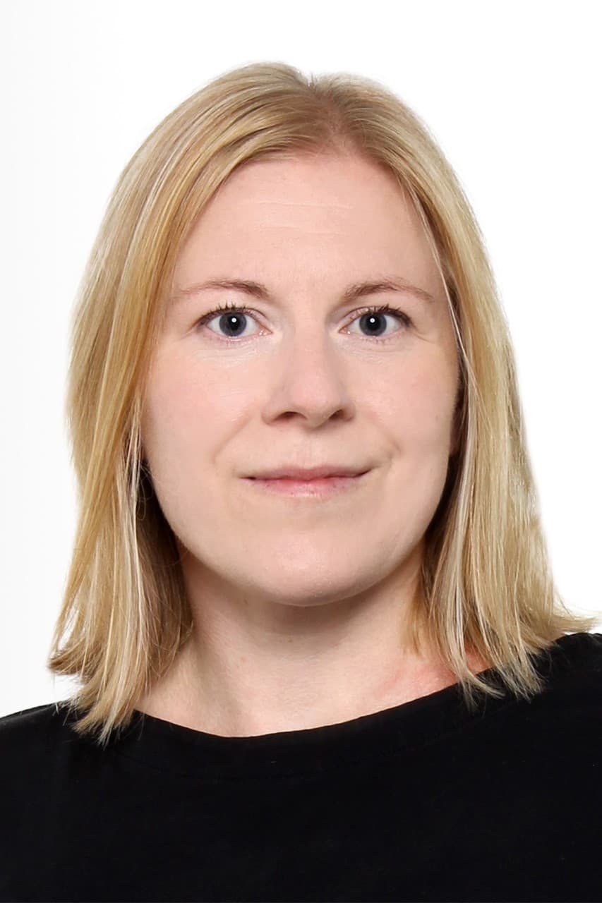 Hanna Parkkinen  — Pihlajalinna