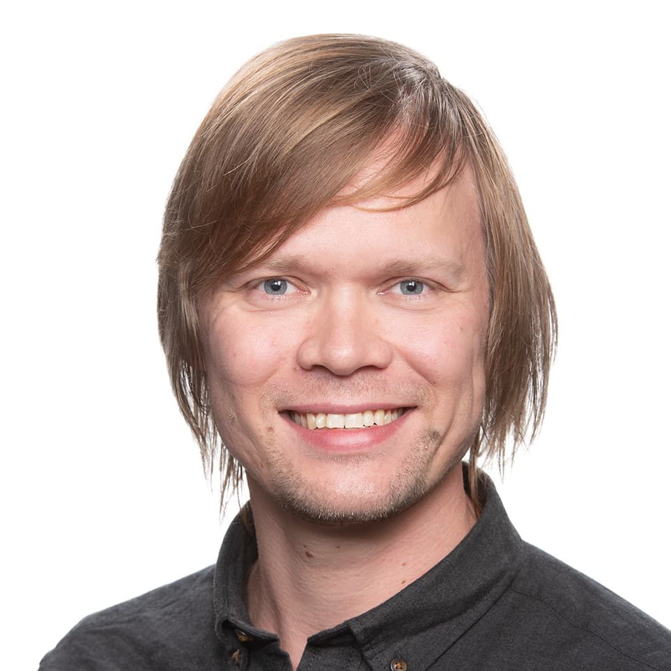 Ossi Mikkonen  — Pihlajalinna