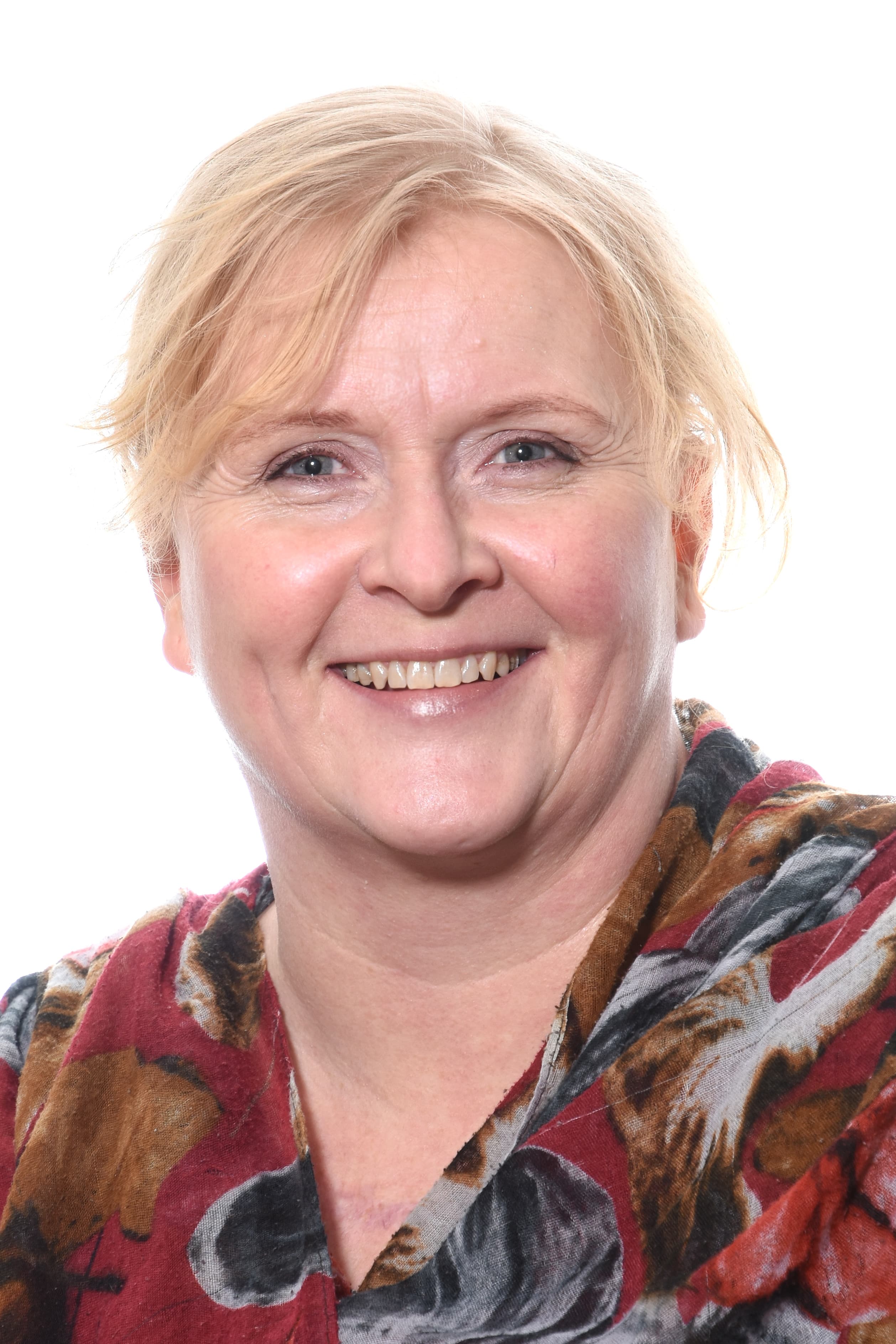 Anna Mari Mäkelä  — Pihlajalinna