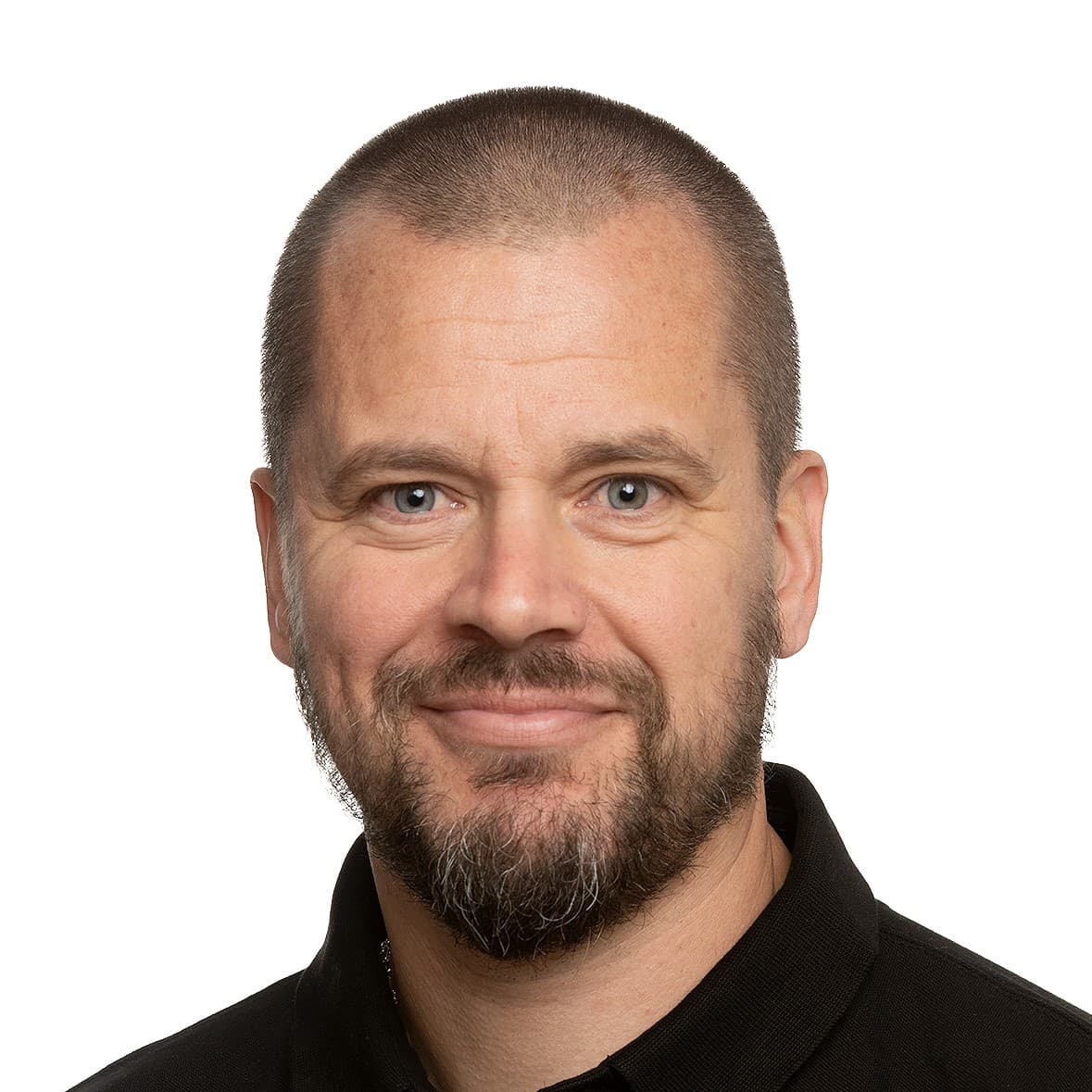 Pasi Karsikas  — Pihlajalinna