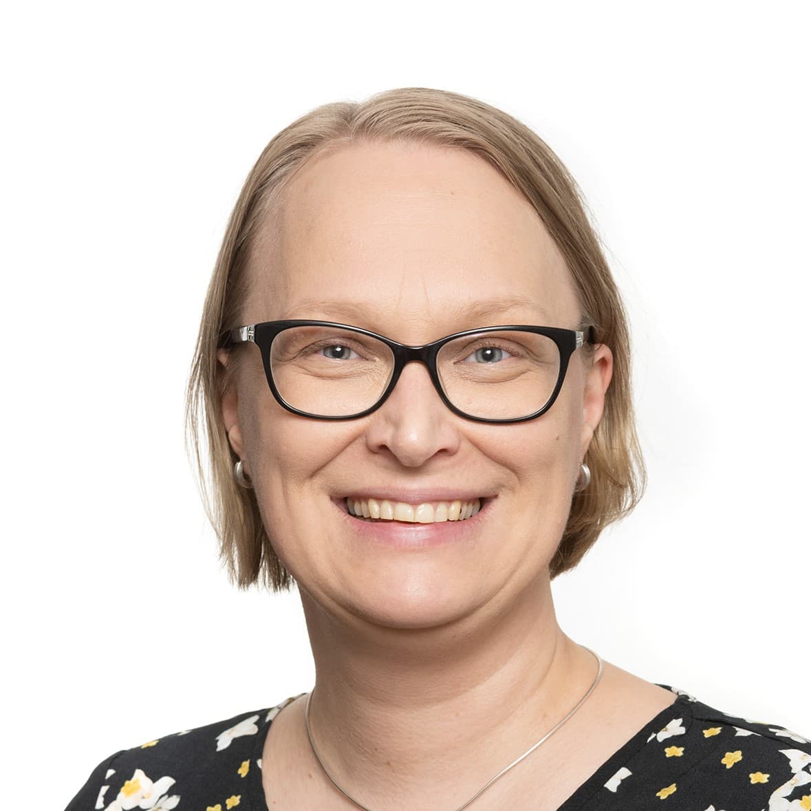 Anna Könönen  — Pihlajalinna