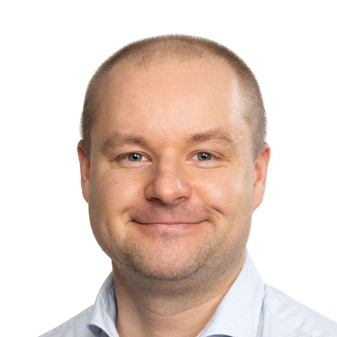 Pekka Kuittinen  — Pihlajalinna