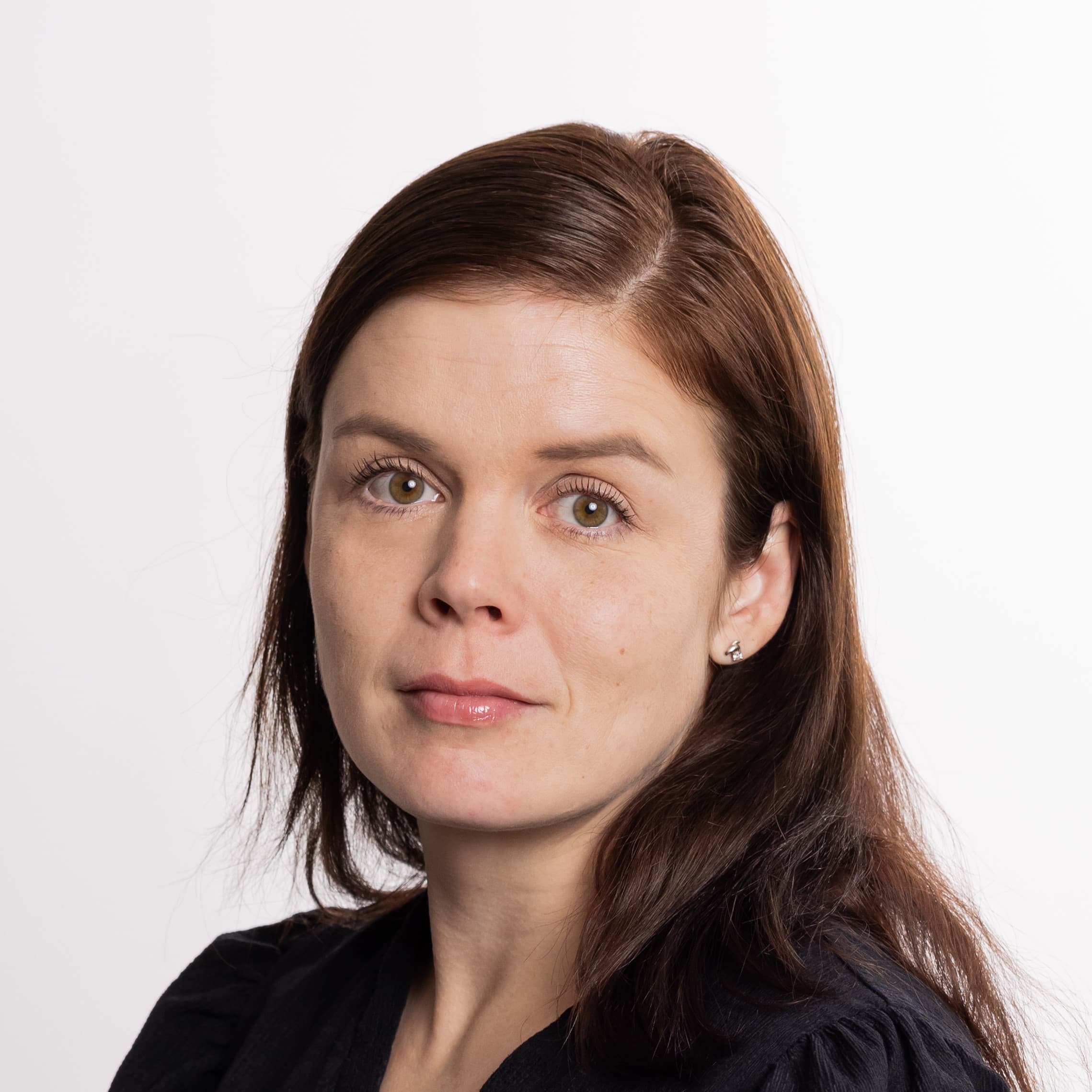 Suvi Hanne Mynttinen  — Pihlajalinna