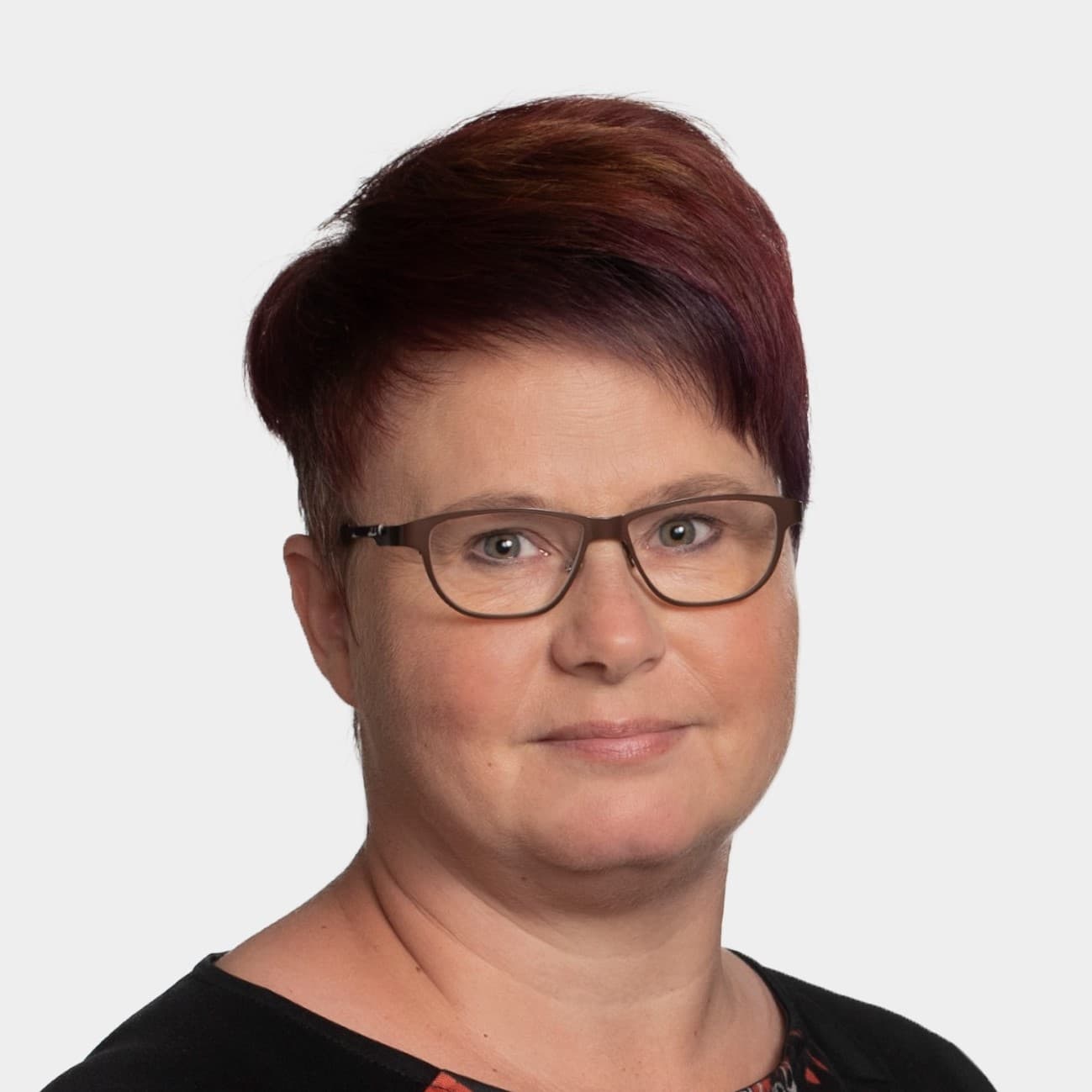 Suvi Huurinainen  — Pihlajalinna