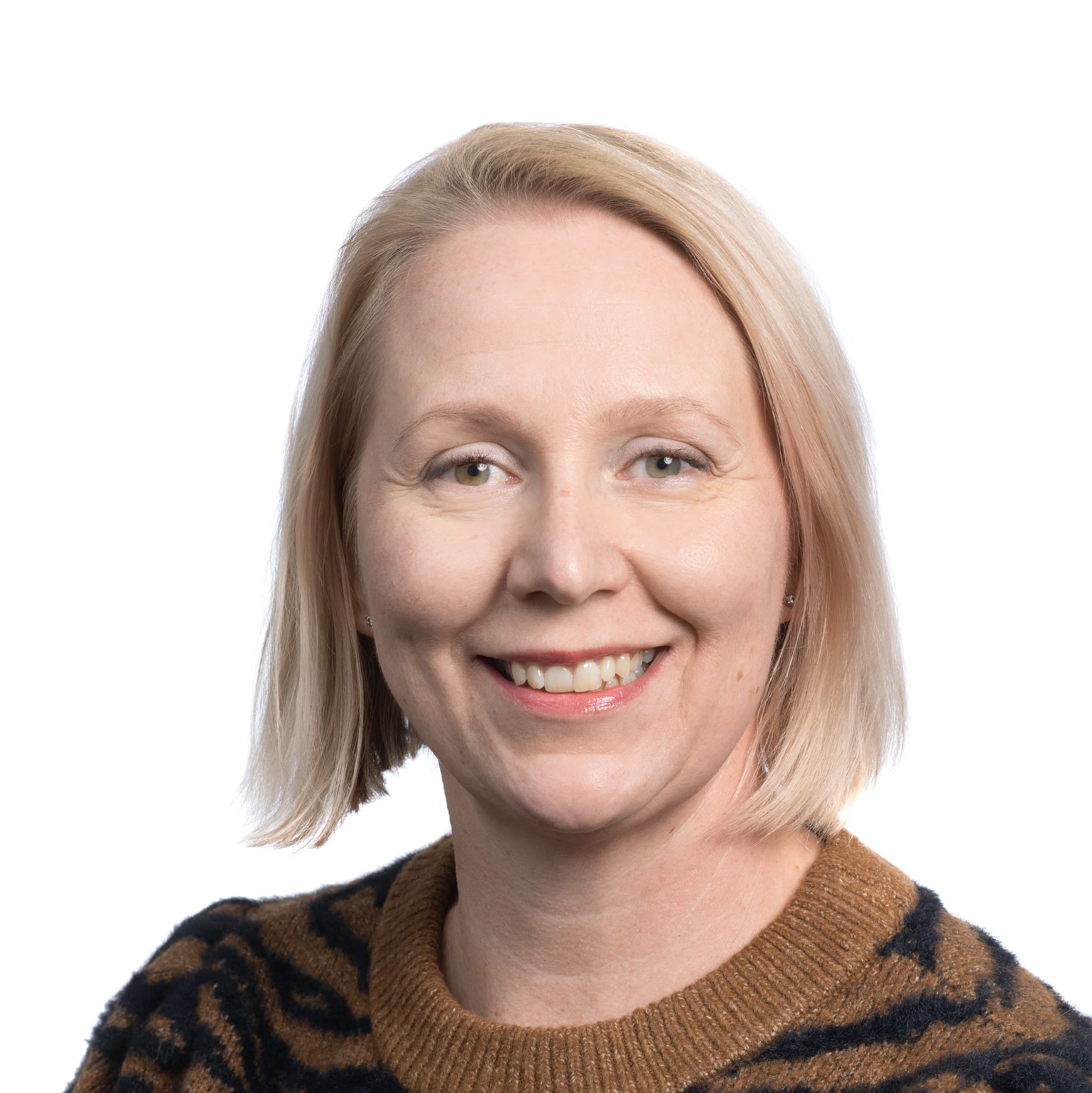 Liisa-Maija Yliniitty  — Pihlajalinna