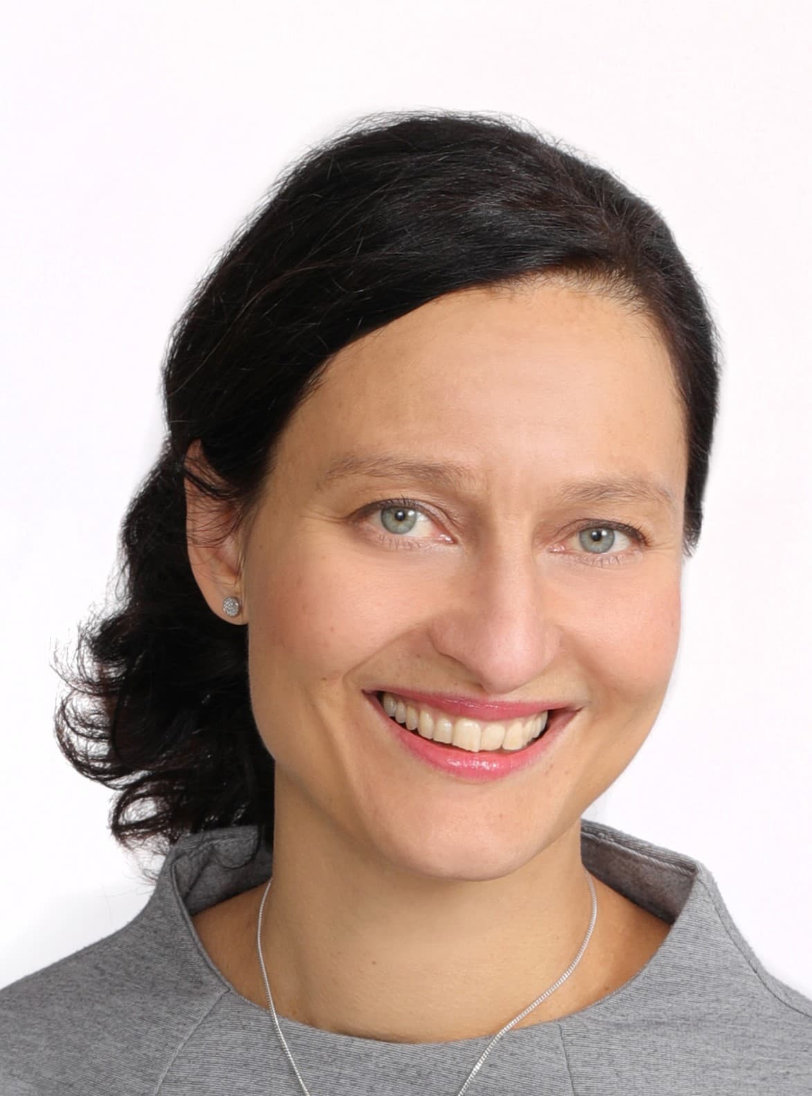 Milla Juhantalo Lääketieteen tohtori — Pihlajalinna