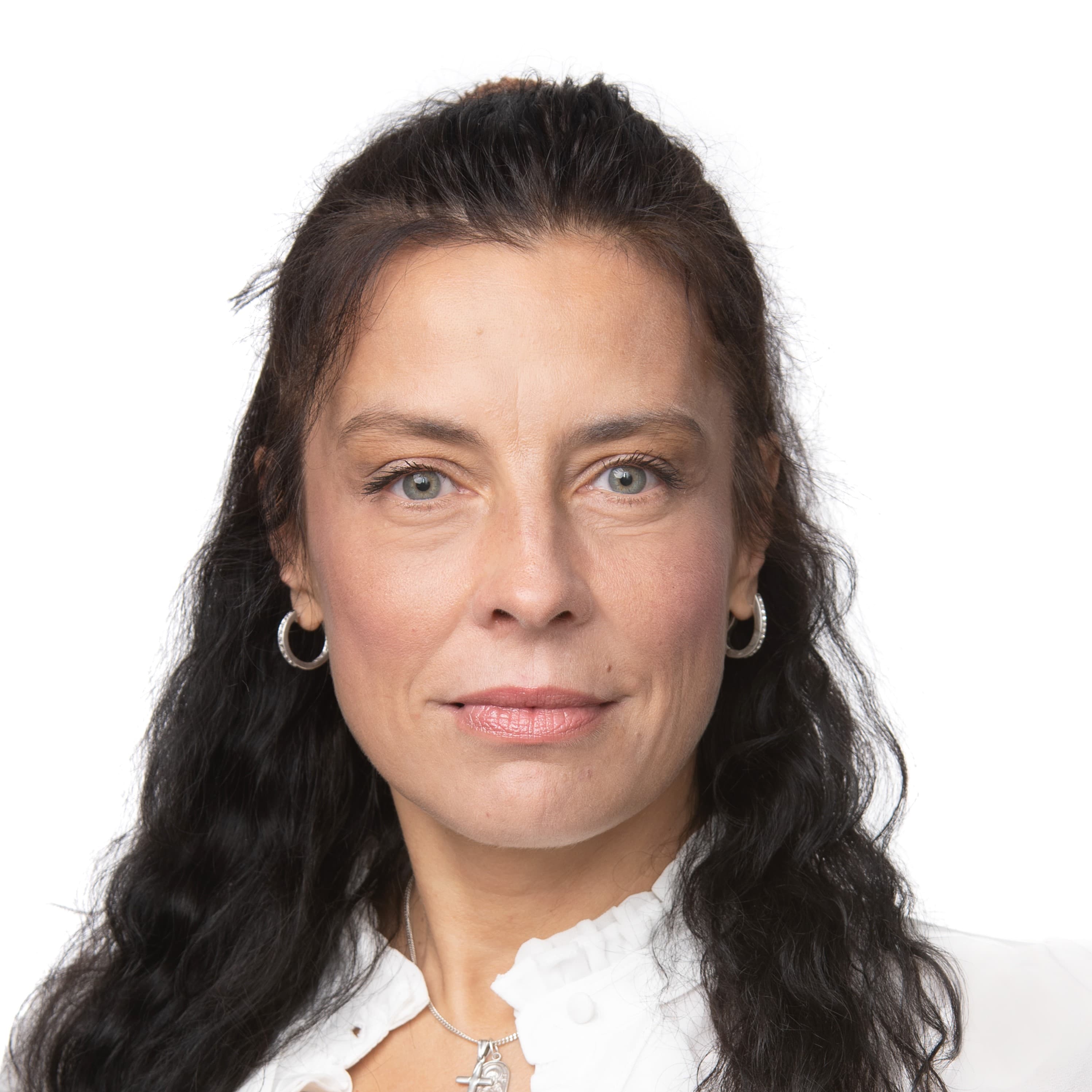 Camelia Karppinen  — Pihlajalinna