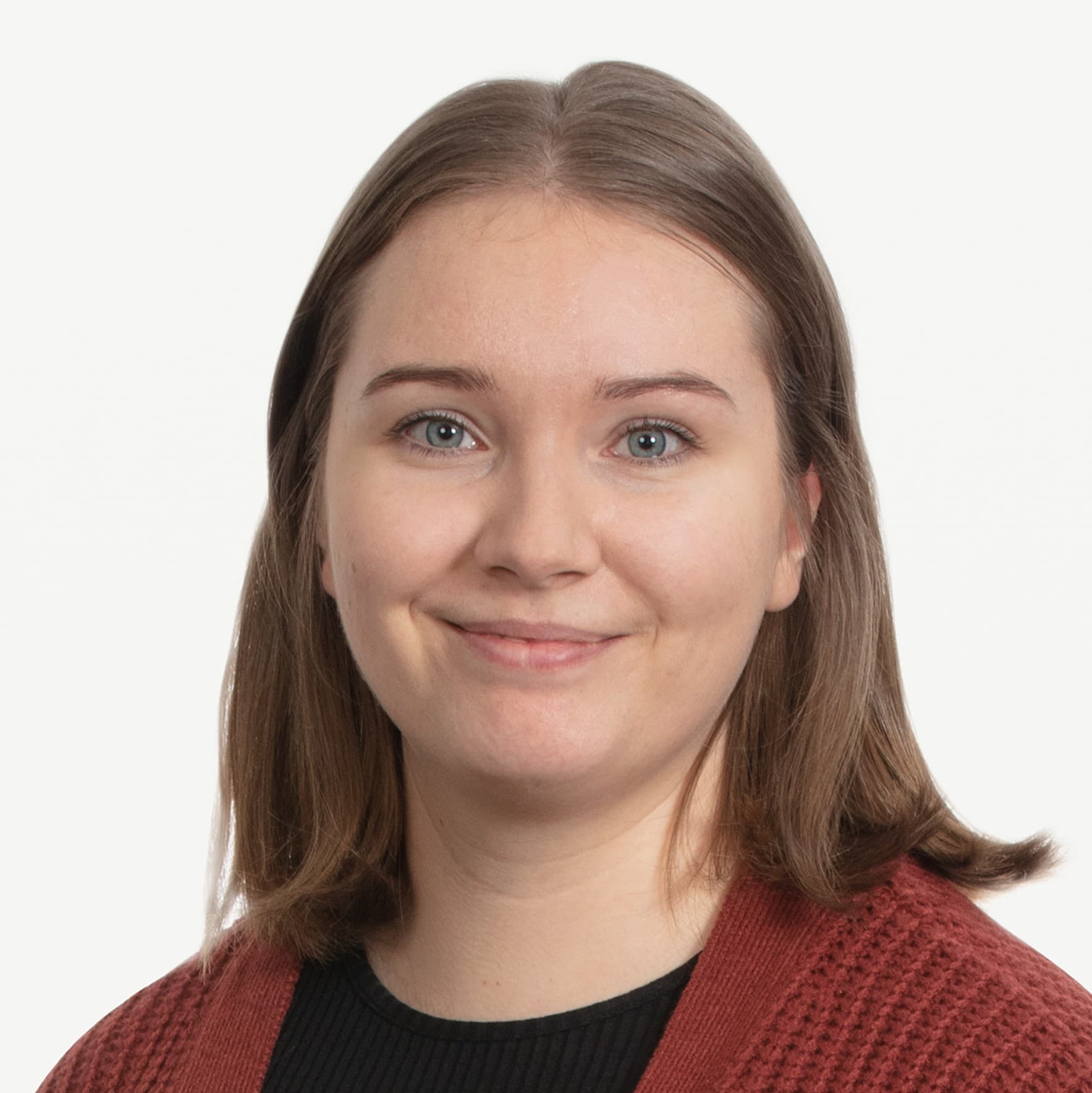 Nelli Piirainen — Pihlajalinna