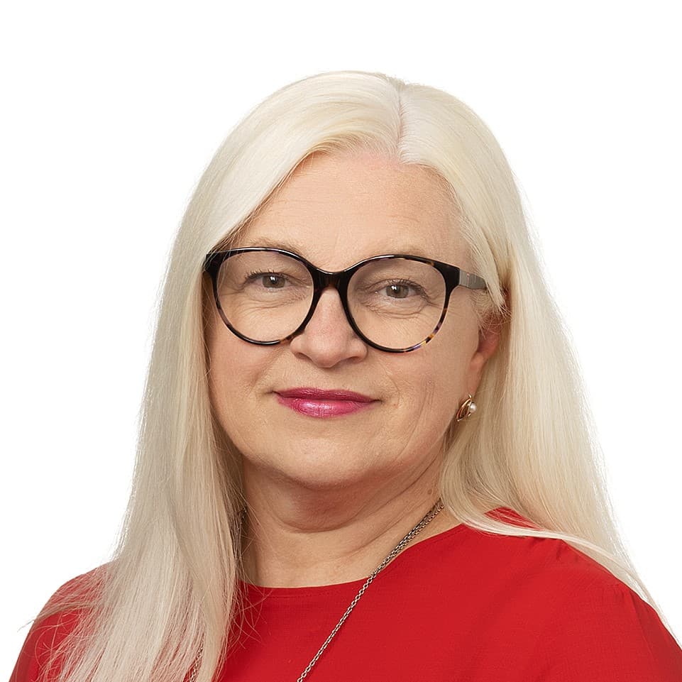 Veronika Osuala — Pihlajalinna