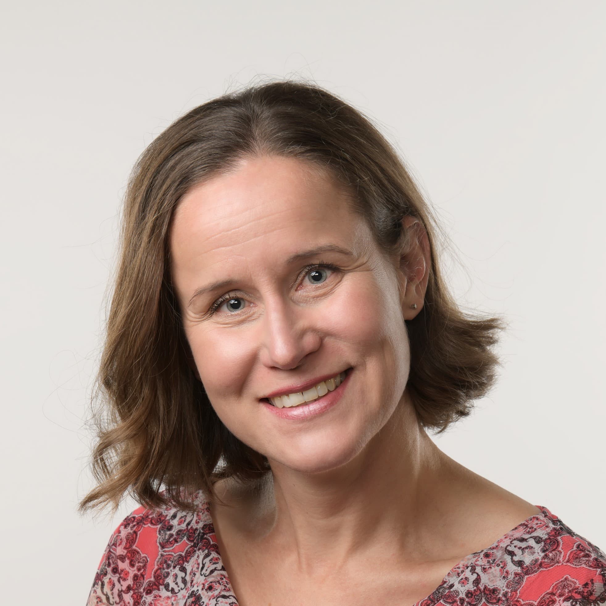 Kaisa Antikainen — Pihlajalinna