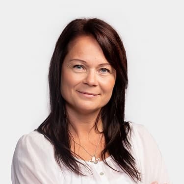 Pia Pesonen — Pihlajalinna