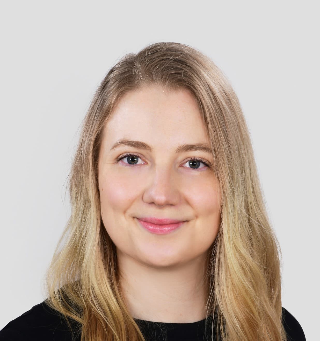 Laura Järvinen — Pihlajalinna