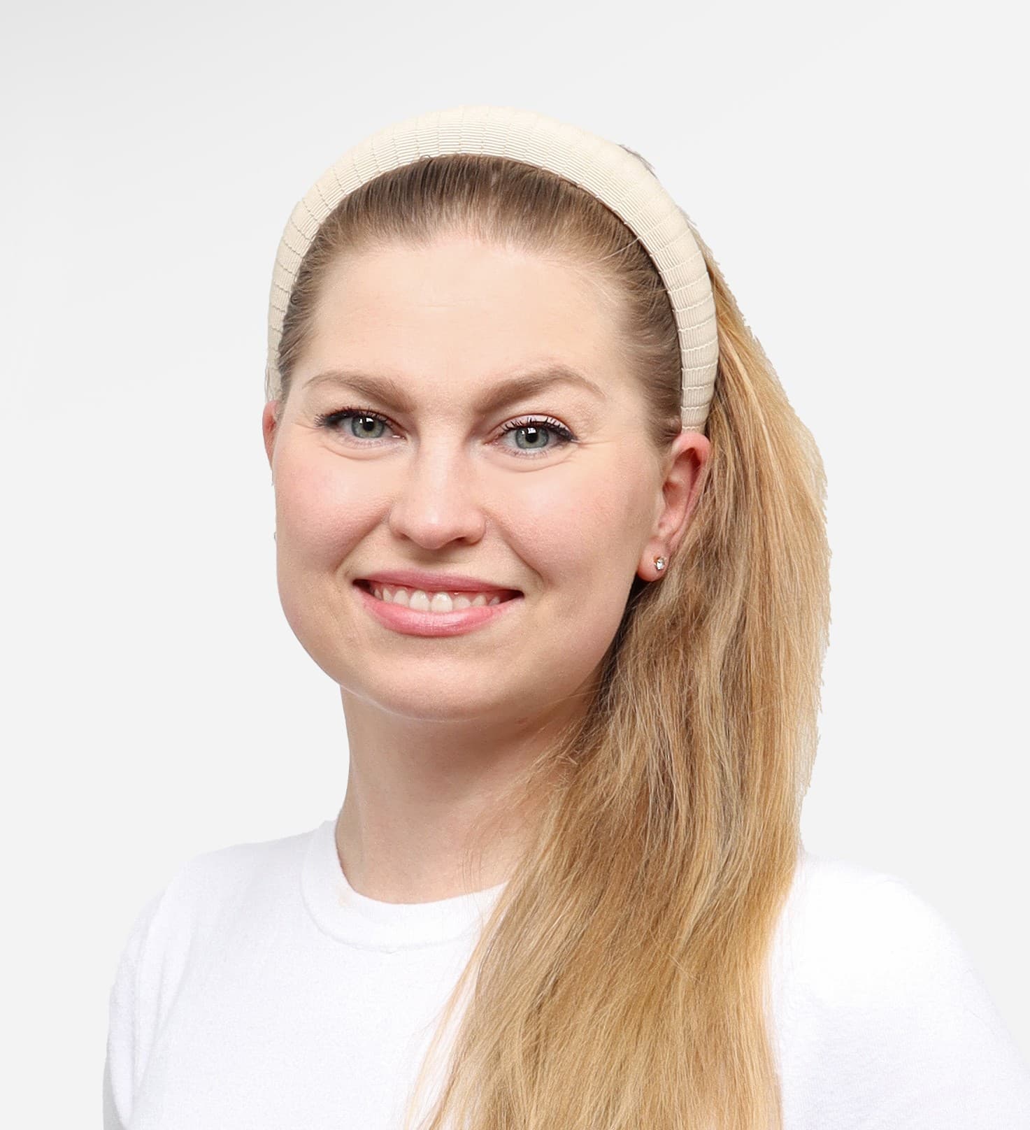 Mira Naukkarinen — Pihlajalinna