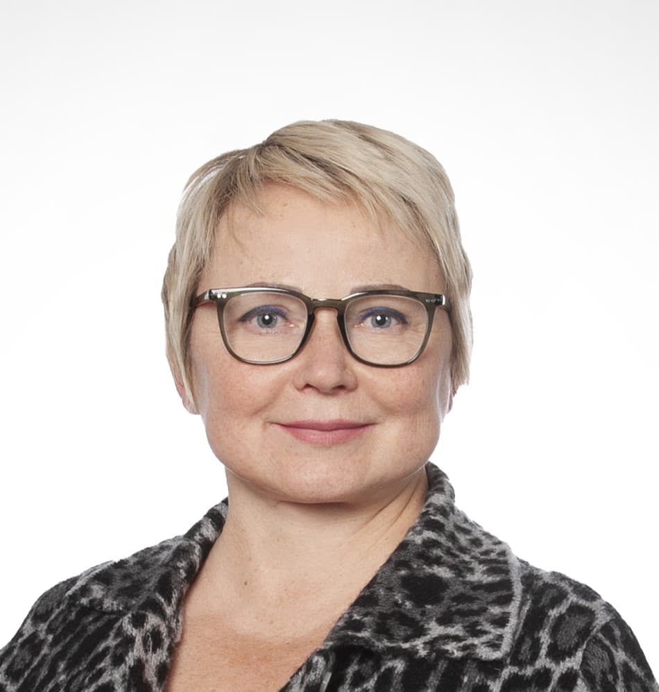 Elena Lefler — Pihlajalinna