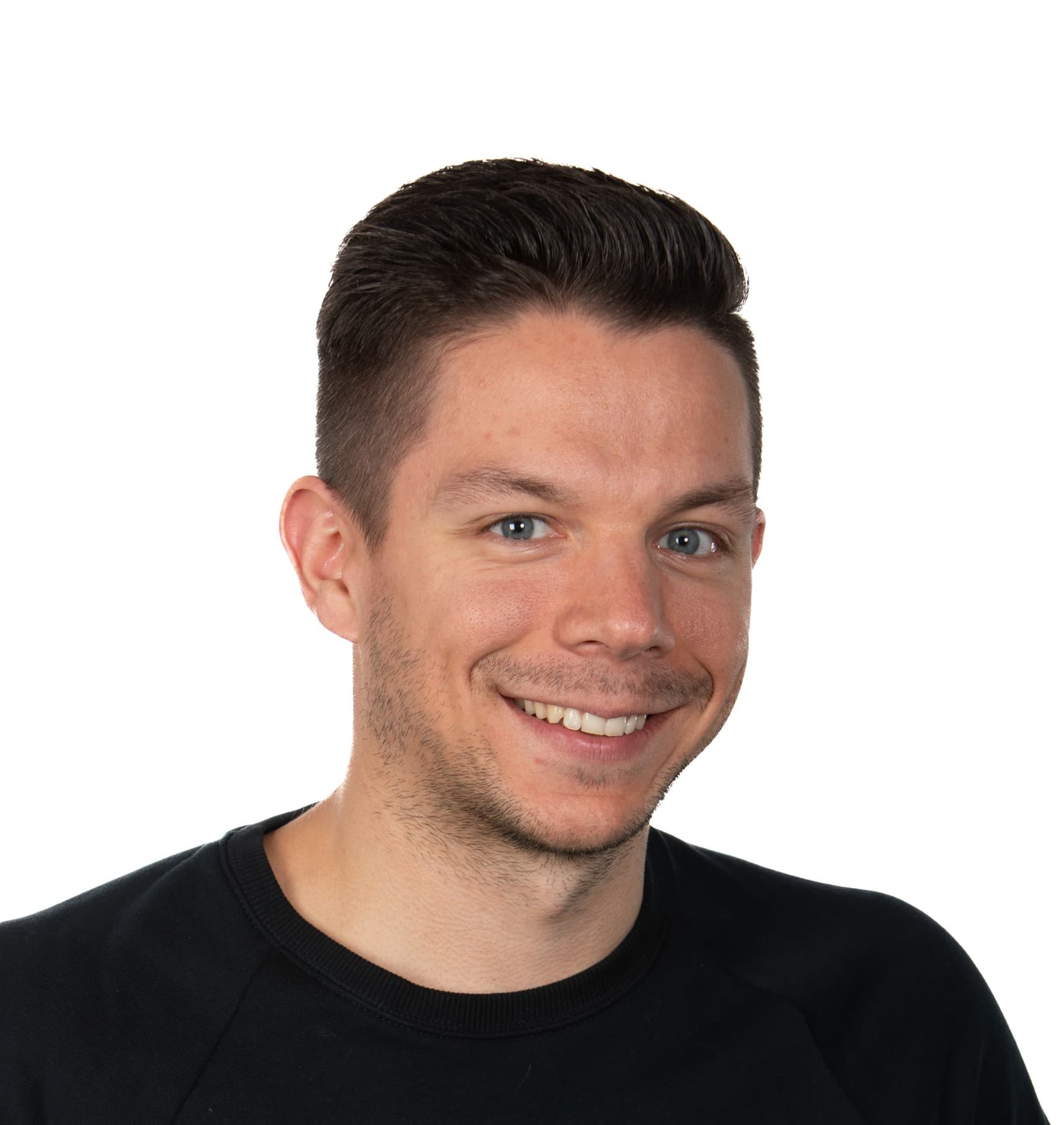 Veikka Ylitalo — Pihlajalinna