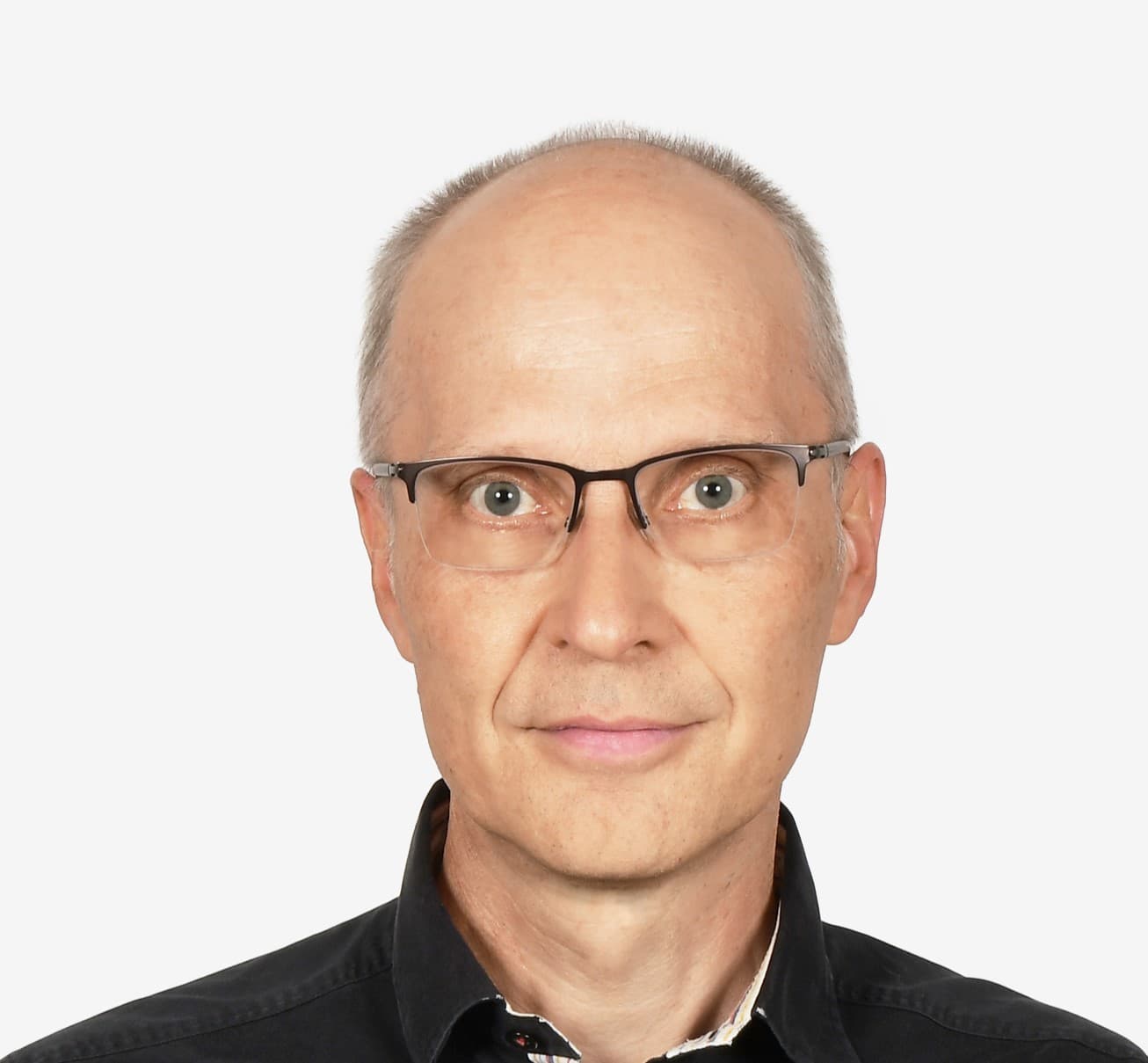 Mika Väisänen Lääketieteen ja kirurgian tohtori — Pihlajalinna